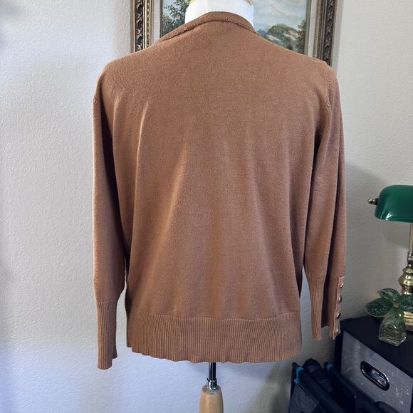 Carmen By Carmen Marc Valvo Women Tan  Cardigan Sweater with Gold Buttons Sz XL - Picture 2 of 11